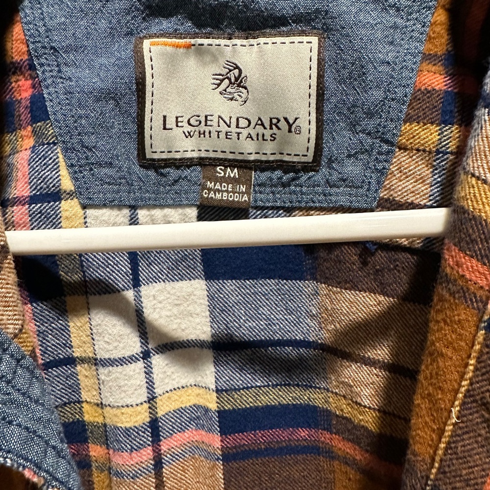 Flannels - Picture 4 of 7
